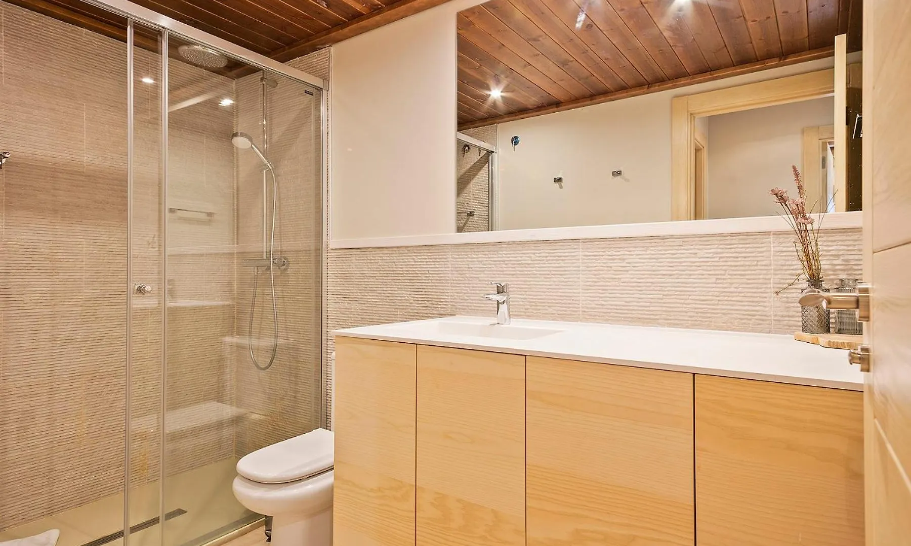 Luderna - Apartamento Val De Ruda B92 Ticolet Naut Aran Hiszpania